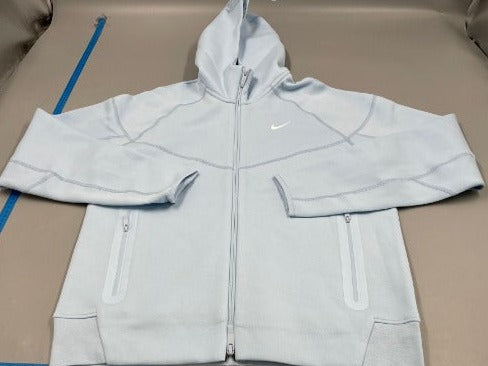 Conjunto Nike Tech Fleece X DRAKE NOCTA azul claro