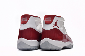 Air Jordan 11 Retro Cherry