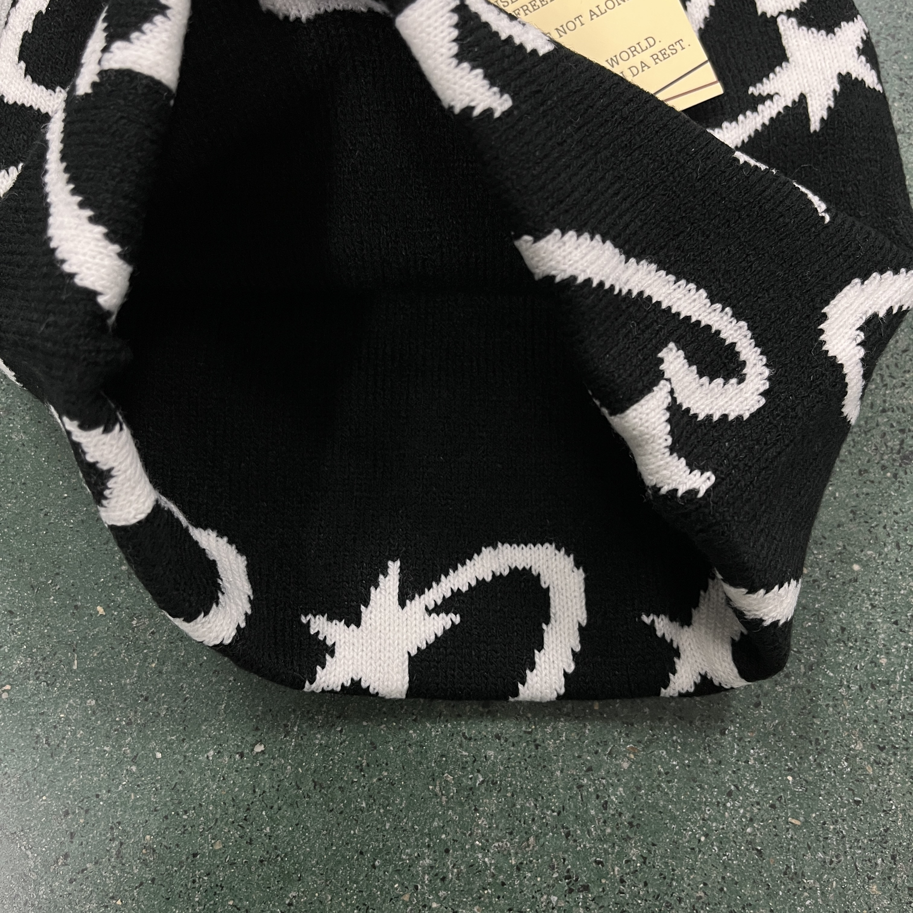 Touca Cortez Printed Beanie Preta