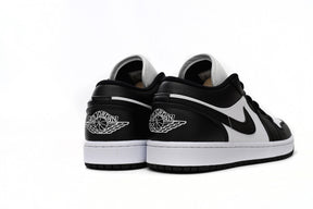 Air Jordan 1 LOW Panda Edition